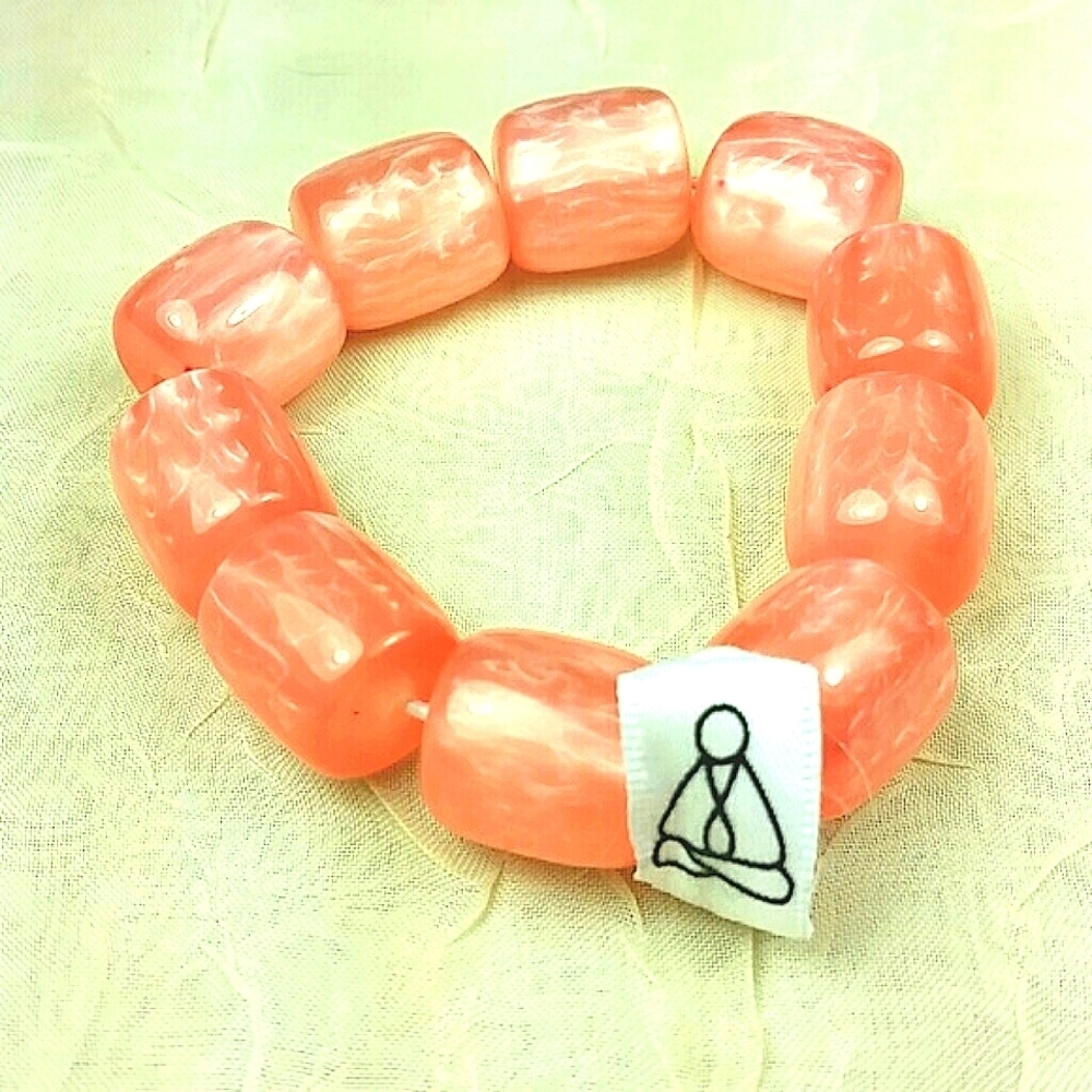 Vintage Pink Pearlized Lucite Bead Stretch Bracelet Chunky Boho Retro Statement